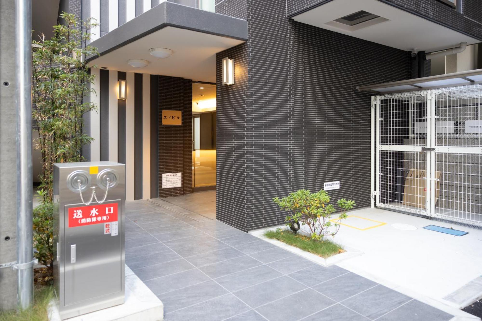 エイビル Ei Building Apartment Osaka Bagian luar foto